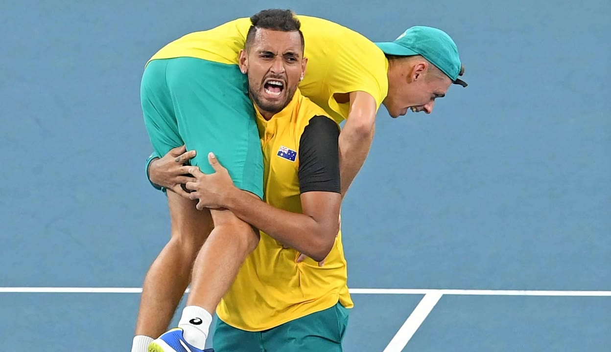 关于欧洲网球队鏖战西班牙网球队，克耶高斯统治全场的信息