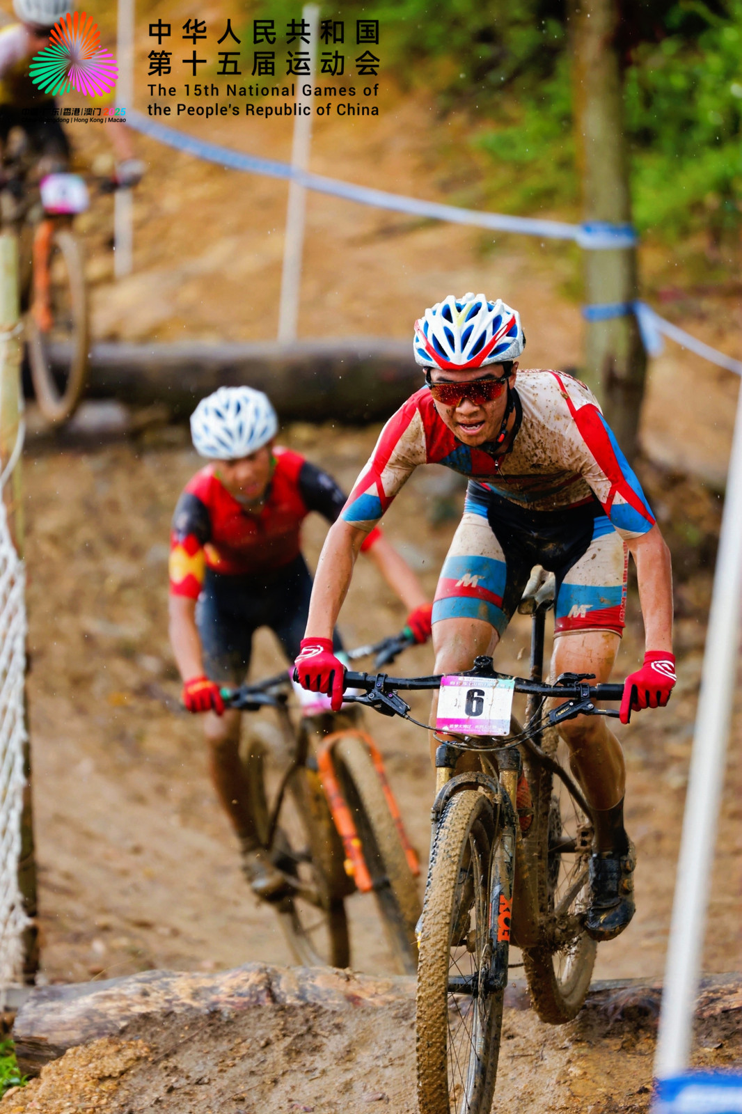 DB电竞平台登录-关于矢志不渝！运动员坚韧不拔夺冠的信息