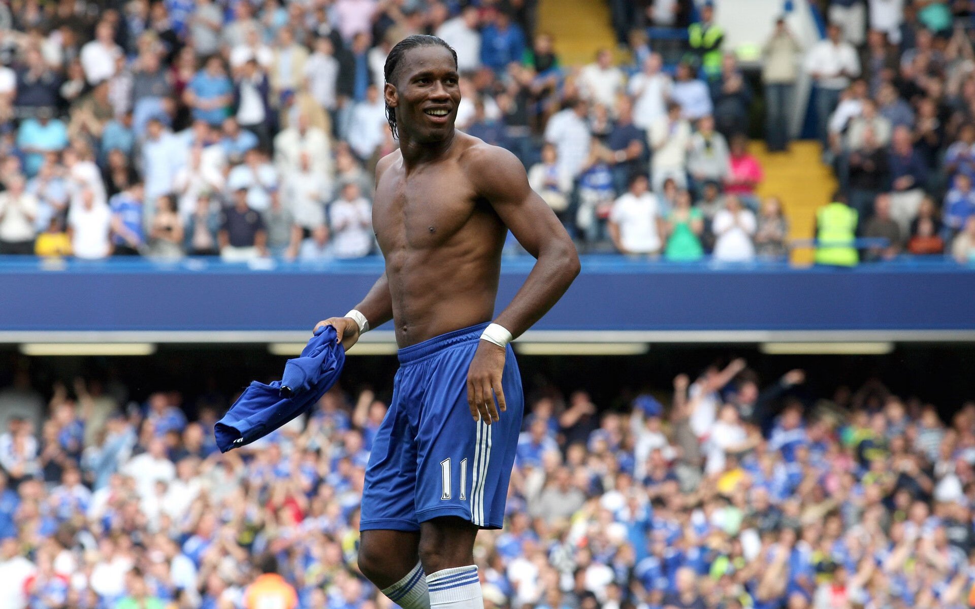 李刚仁教科书级表现引领黄潜，比利亚雷亚尔决胜局力克美国劲旅