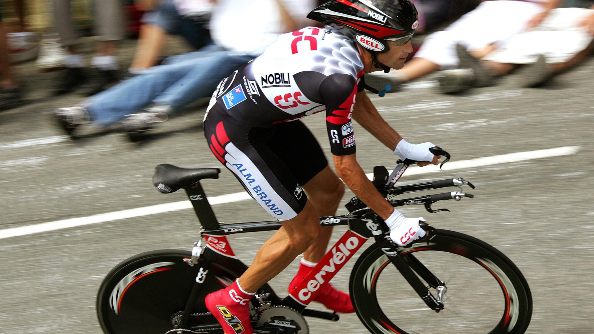 勇士对阵活塞,乔治轰下42分三双,打出统治级数据诠释何为现代篮球